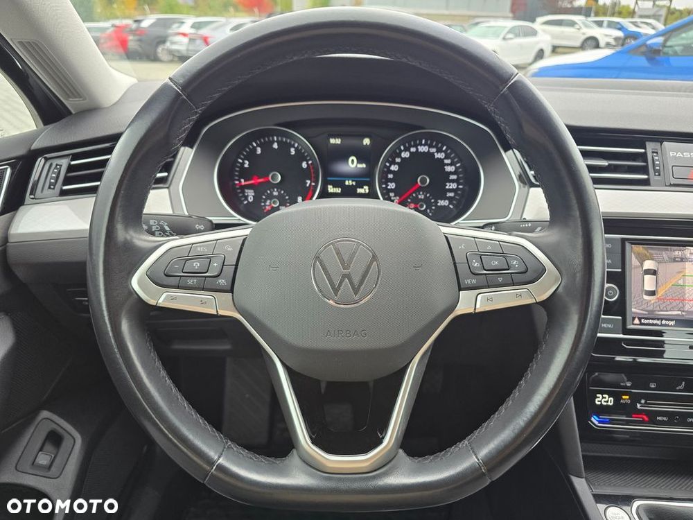 Volkswagen Passat 2022