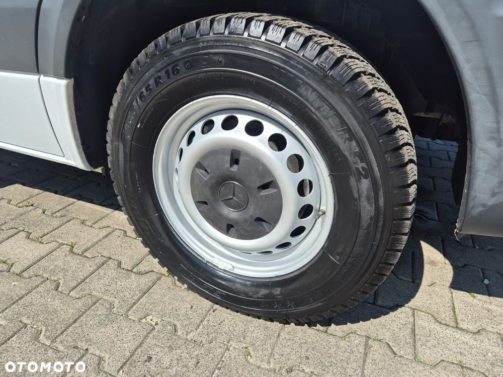 Mercedes-Benz Sprinter 316 CDi / KONTENER / NAJWIĘKSZY / PNEUMATYKA TYŁ / WINDA 750KG NA PILOT / BEZWYPADKOWY / SERWISOWANY / KLIMATYZACJA / KAMERA COFANIA / EURO 5 - 20
