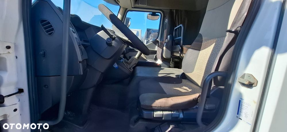 Renault Midlum 270 - 15