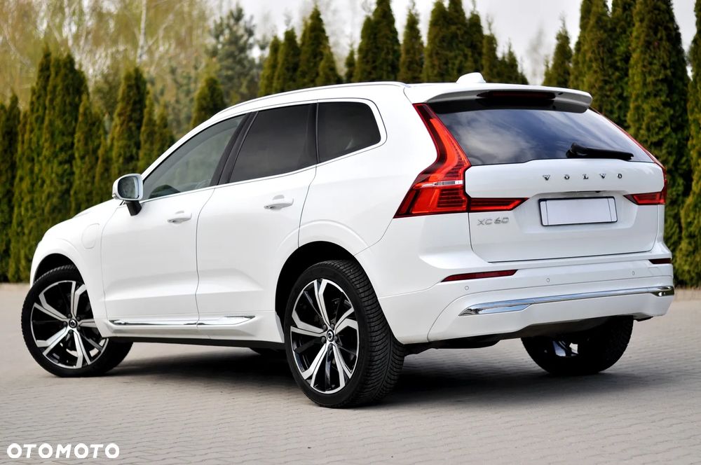 Volvo XC 60 T6 AWD Recharge Geartronic Inscription - 13