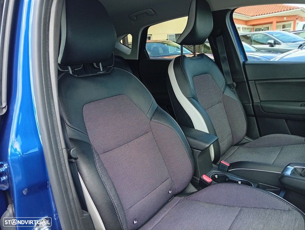 Renault Captur 1.0 TCe Intens Bi-Fuel - 28