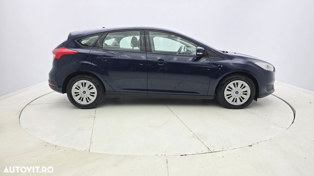 Ford Focus 1.5 EcoBlue Trend - 5
