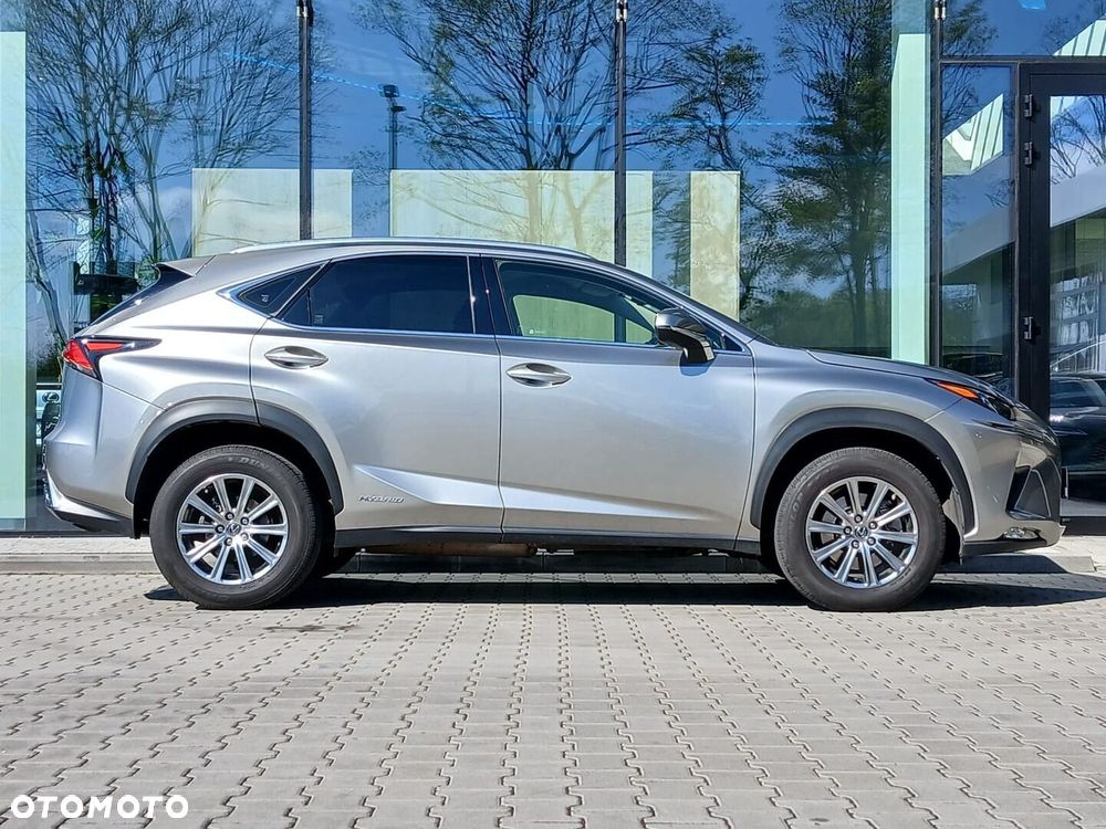 Lexus NX 300h Elegance Optimum AWD - 3