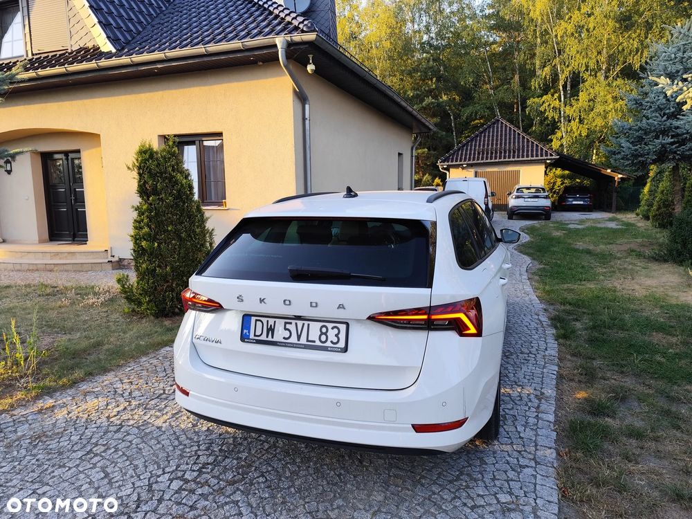 Skoda Octavia 2.0 TDI Ambition - 10