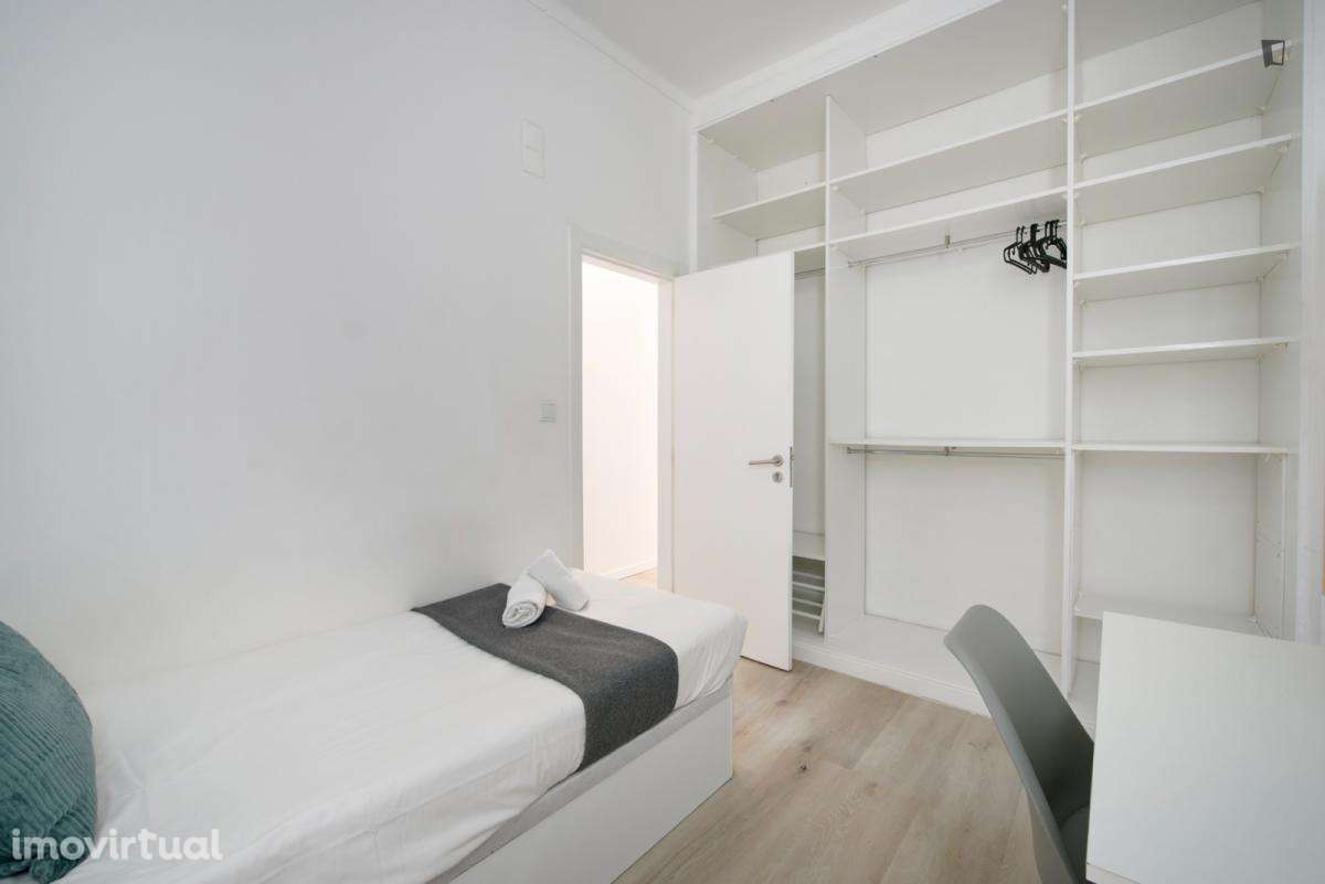Quarto - localizado em Arroios Lisbon - Grande imagem: 4/45