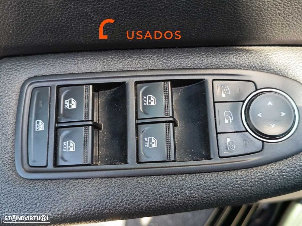 Mitsubishi Colt 1.0 MPI-T Kaiteki — fotografia 12