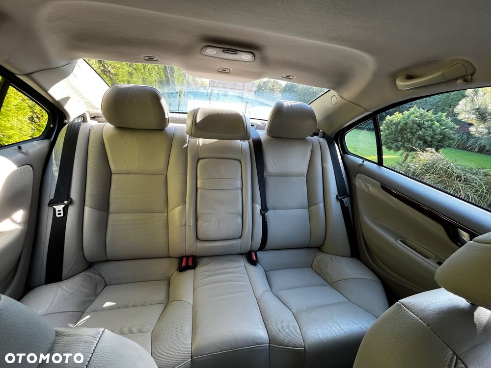 Volvo S60 - 16