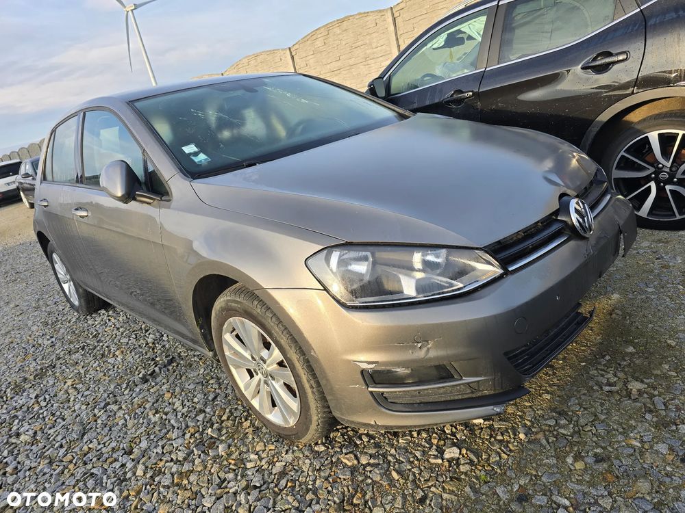 Volkswagen Golf 1.6 TDI BlueMotion Technology DSG Comfortline - 5