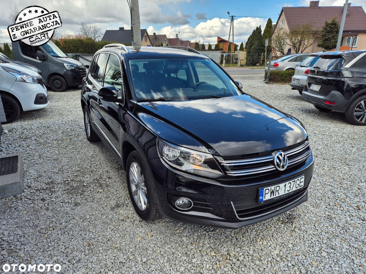 Volkswagen Tiguan - 2