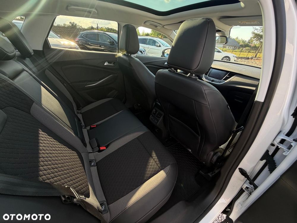 Opel Grandland X 2.0 D Start/Stop Automatik Design Line - 24
