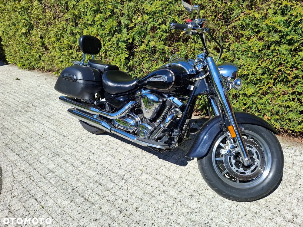 Yamaha Road Star - 1