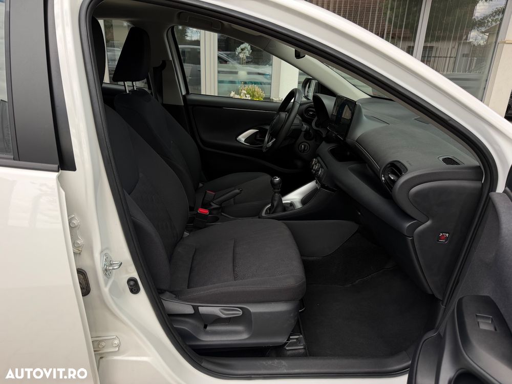 Toyota Yaris 1.5 VVT-i Style - 14