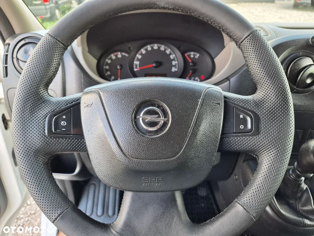 Opel Movano - 12
