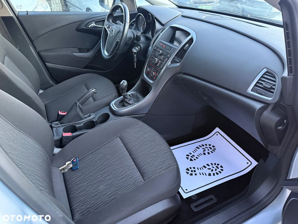 Opel Astra 1.6 CDTI Enjoy - 17