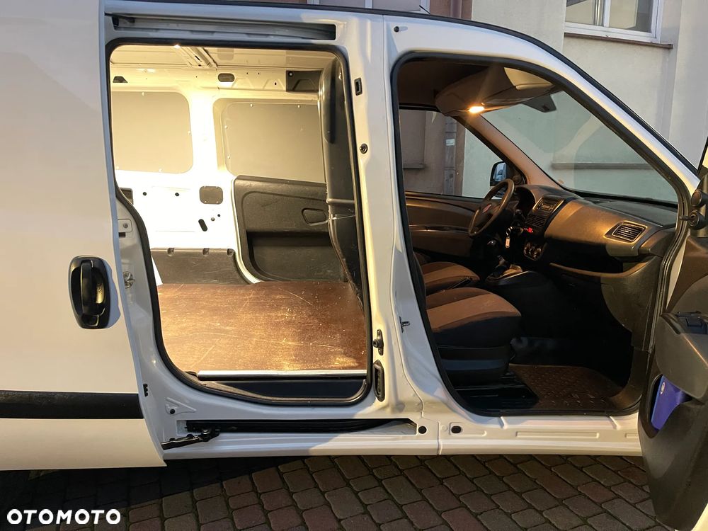 Fiat Doblo Przedłużony - 9