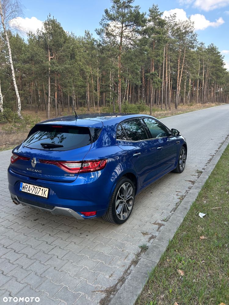 Renault Megane TCe 140 GPF GT LINE - 24