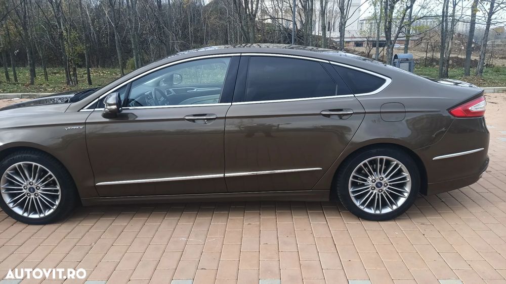 Ford Mondeo 2.0 HEV Vignale - 18