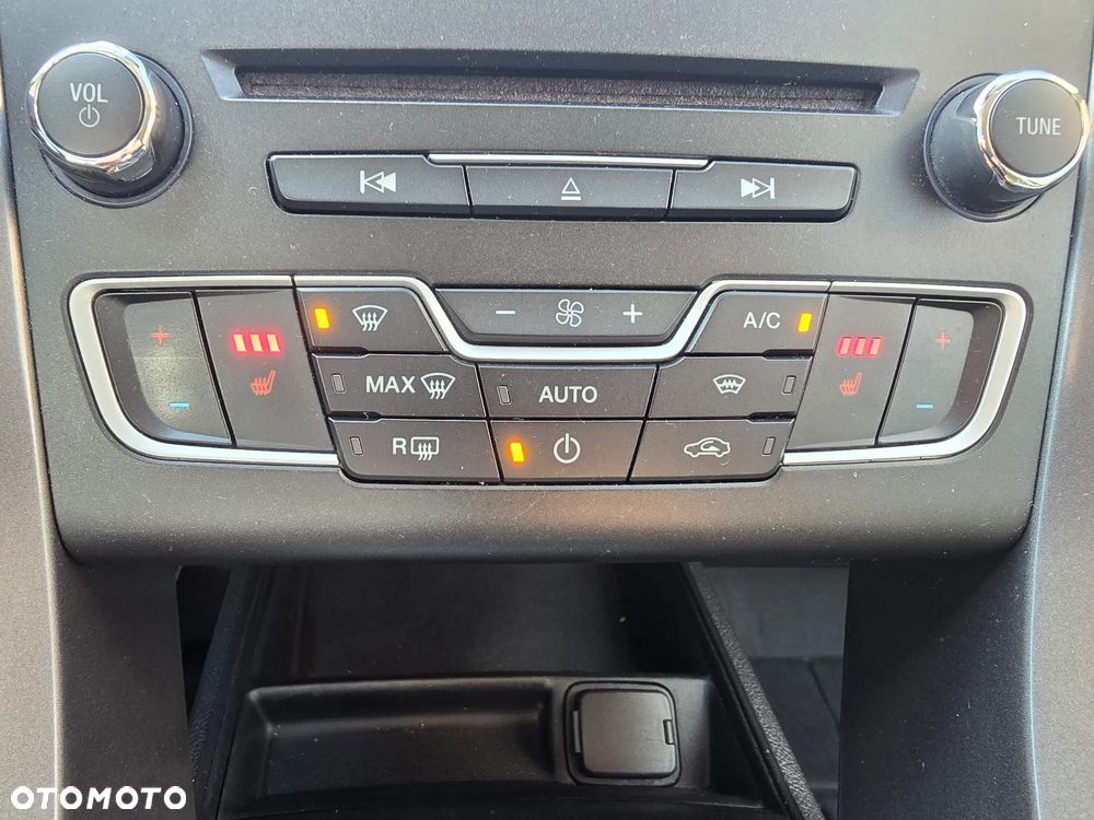 Ford Mondeo 1.5 EcoBoost Titanium - 29