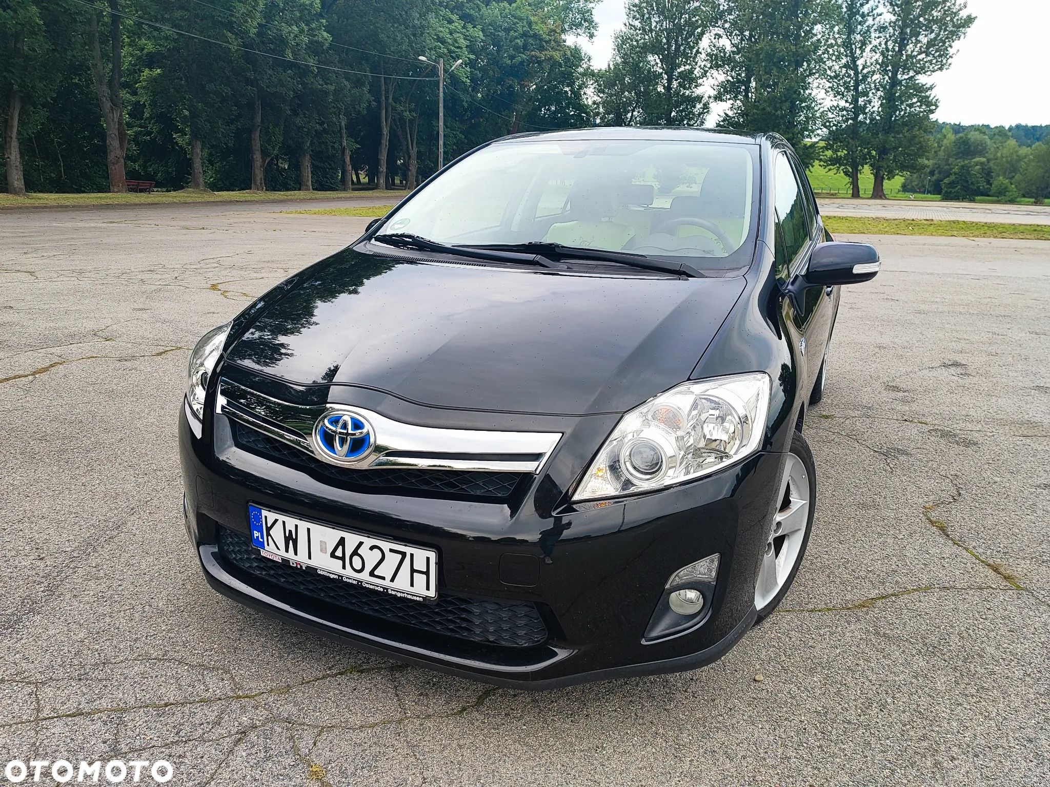 Toyota Auris - 1