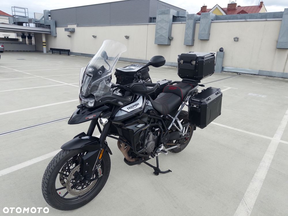 Triumph Tiger - 2