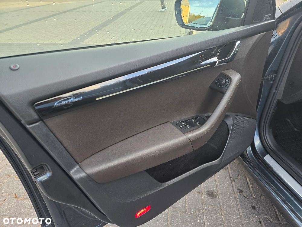 Skoda Octavia 2.0 TDI 4x4 DSG L&K - 31