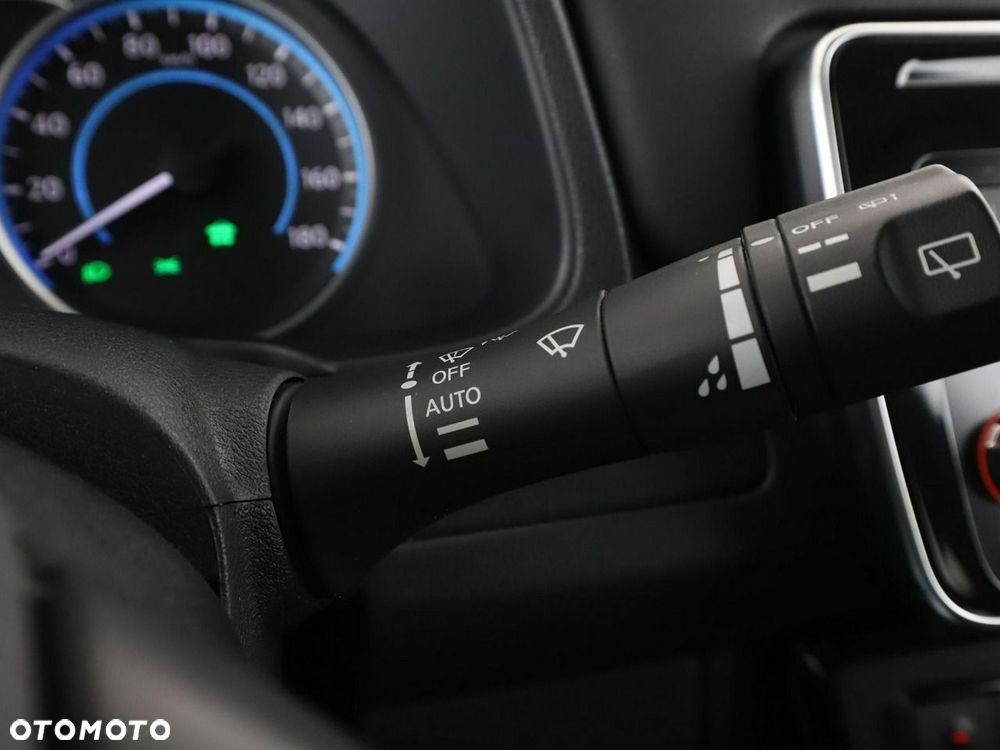 Nissan Leaf - 34