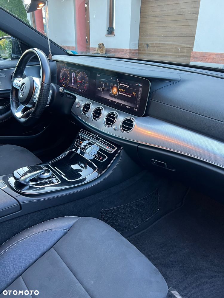 Mercedes-Benz Klasa E 220 d 4-Matic AMG - 12