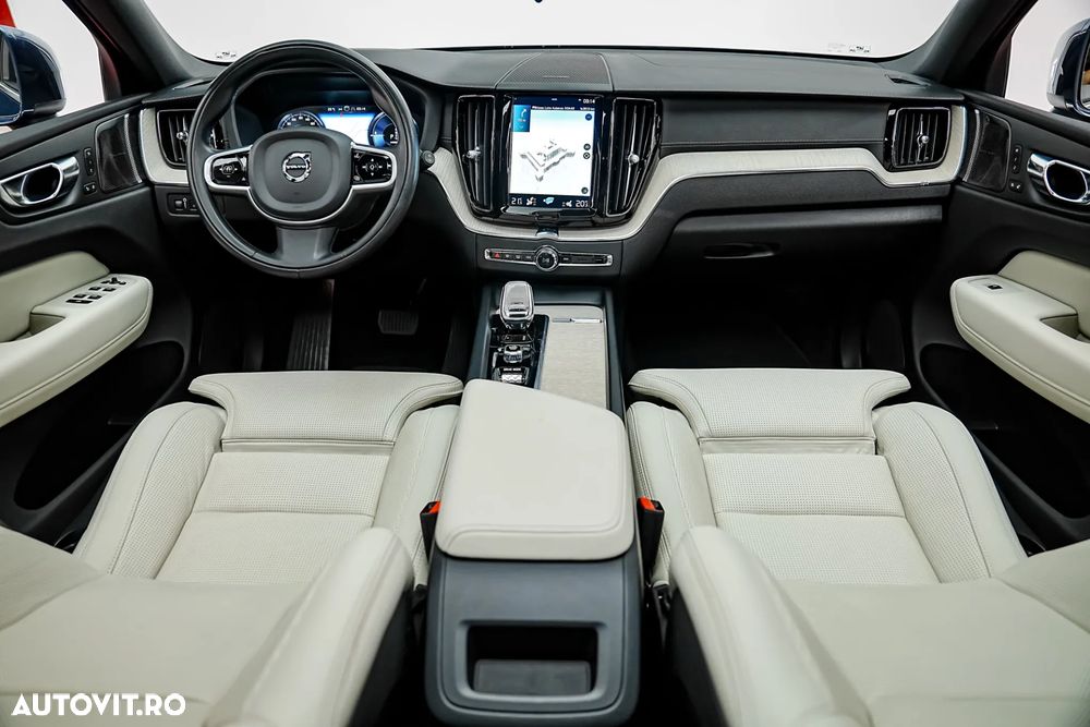 Volvo XC 60 Recharge T6 Twin Engine eAWD Inscription Expression - 16