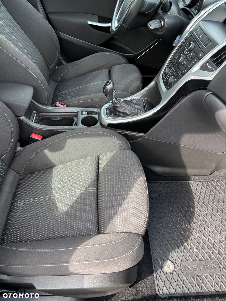Opel Astra 2.0 CDTI DPF Sports Tourer - 10