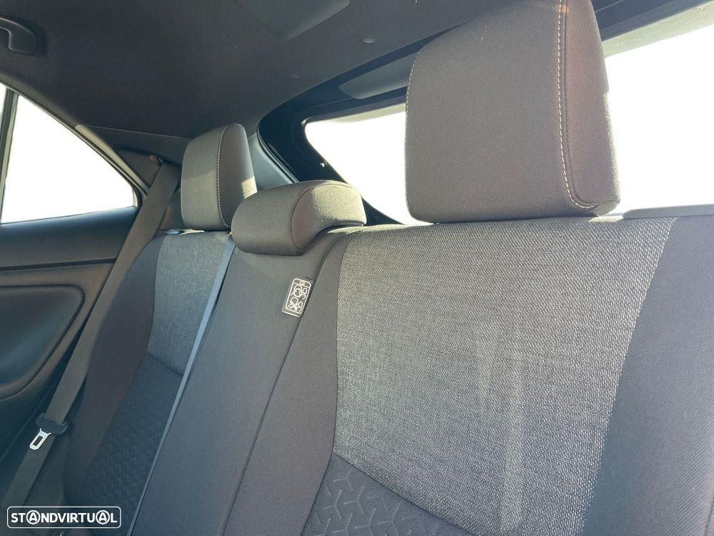 Toyota Yaris Cross 1.5 HDF Square Collection AWD - 11