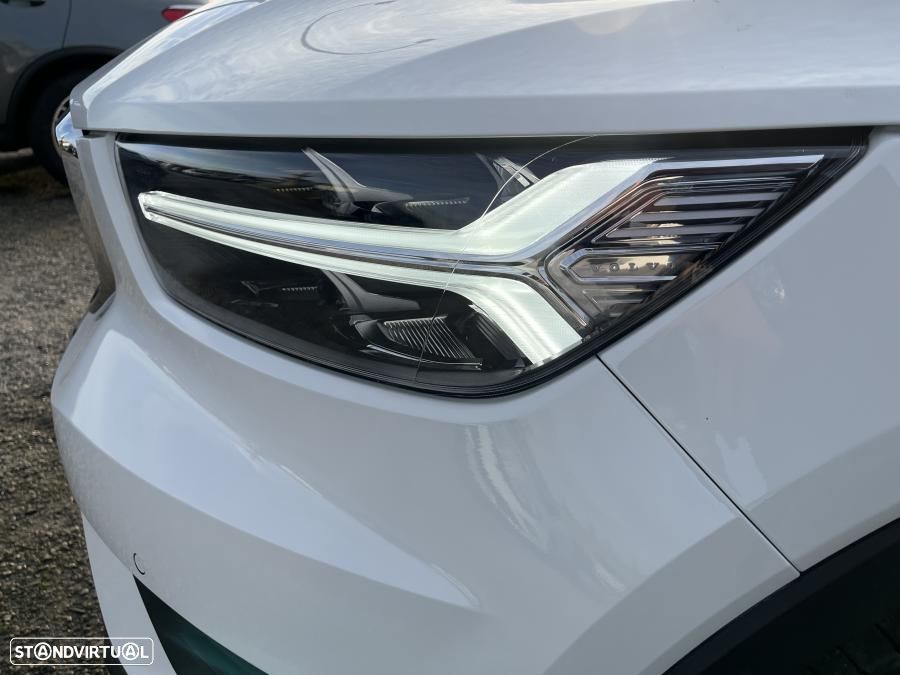 Volvo XC 40 1.5 T2 Momentum Geartronic - 11