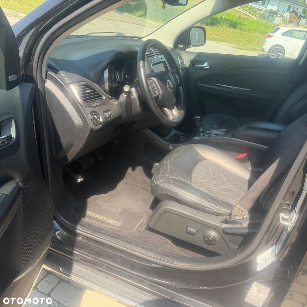 Fiat Freemont 2.0 Multijet Black Code AWD - 8