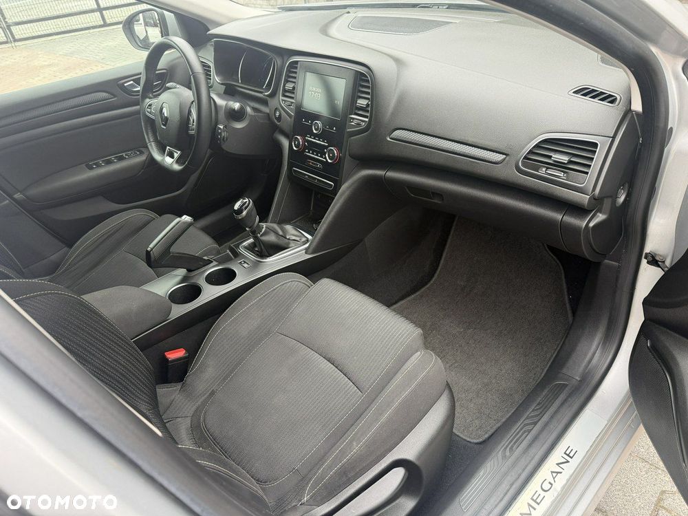Renault Megane - 7