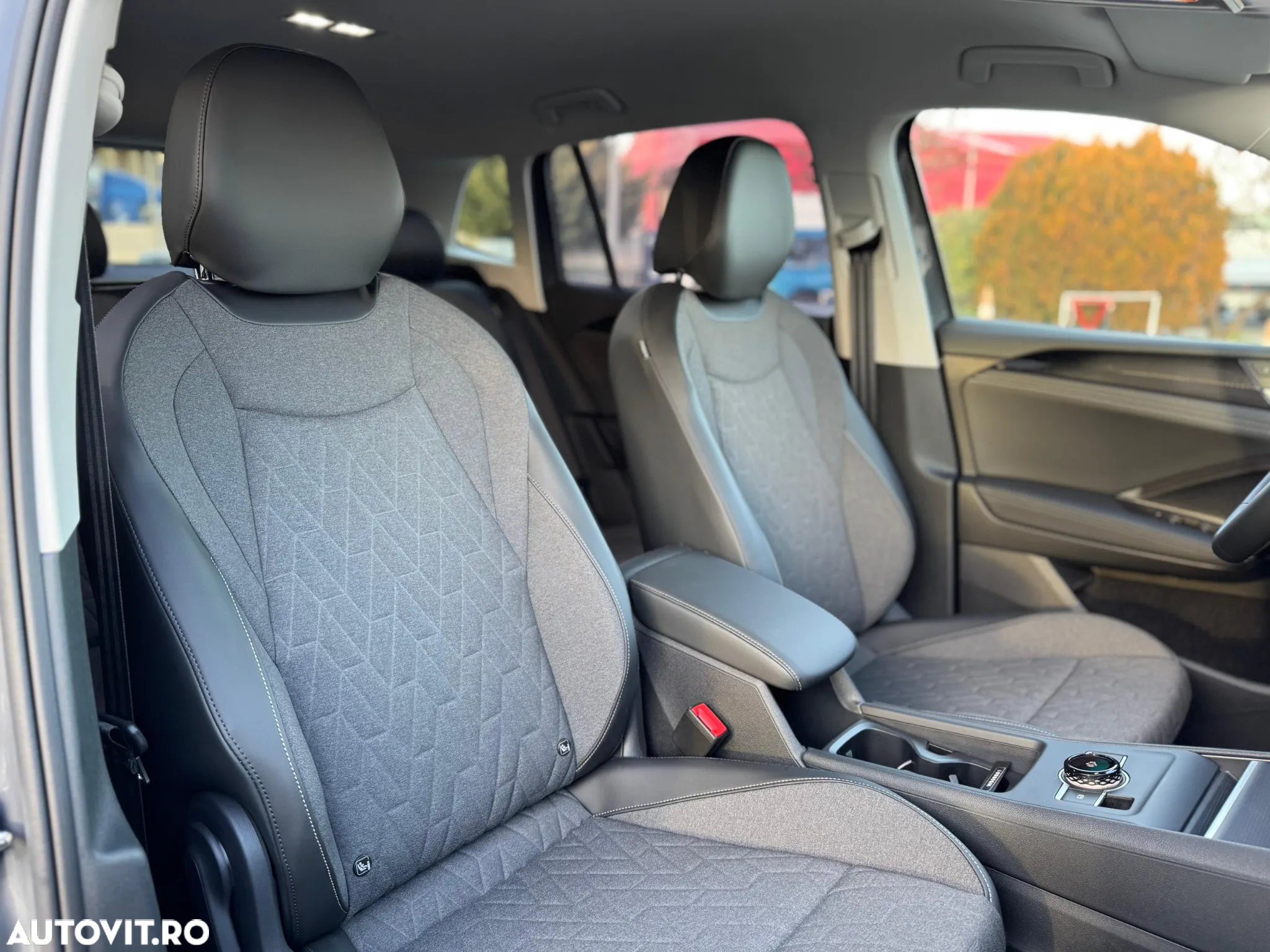 Volkswagen Tiguan 2.0 TDI DSG Life - 12