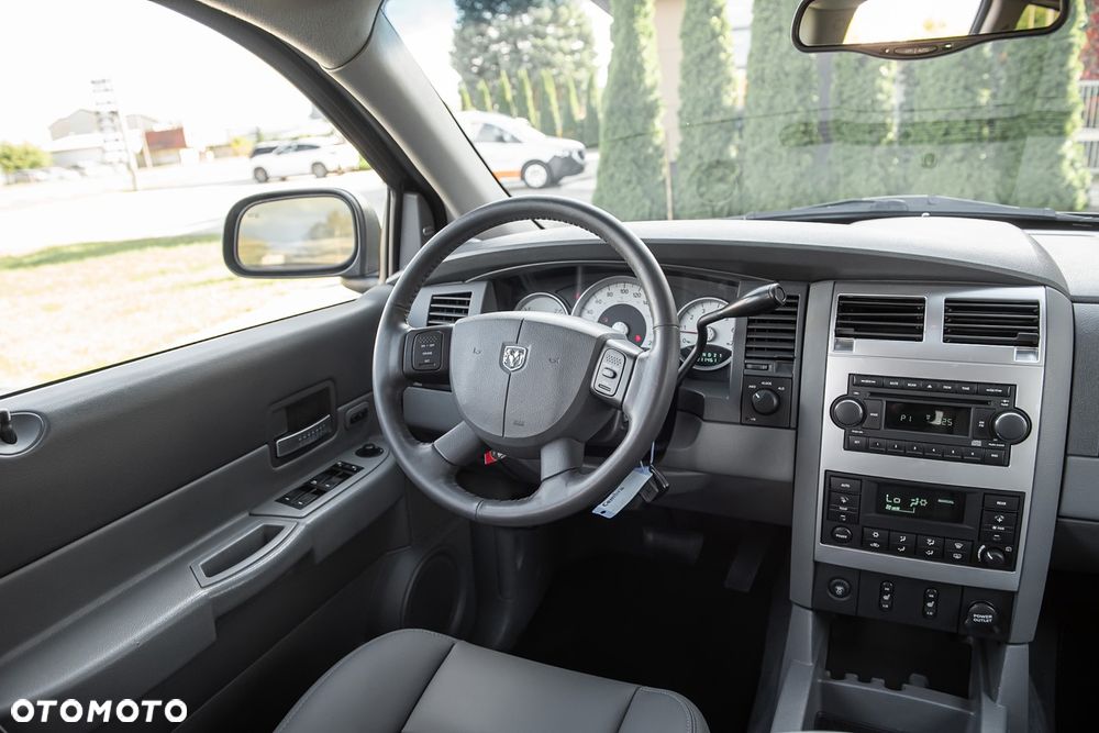 Dodge Durango - 25