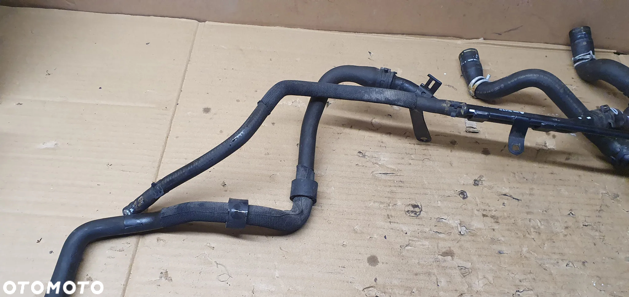 Przewód wąż wody rurka VW Polo V 6R 1.0 3C0121109 - 3