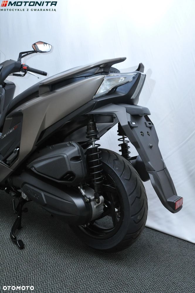 Kymco Downtown - 4