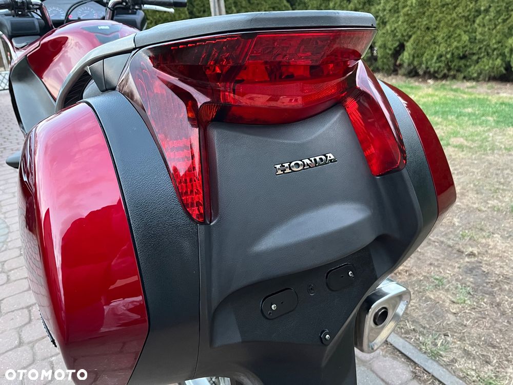 Honda NT - 26