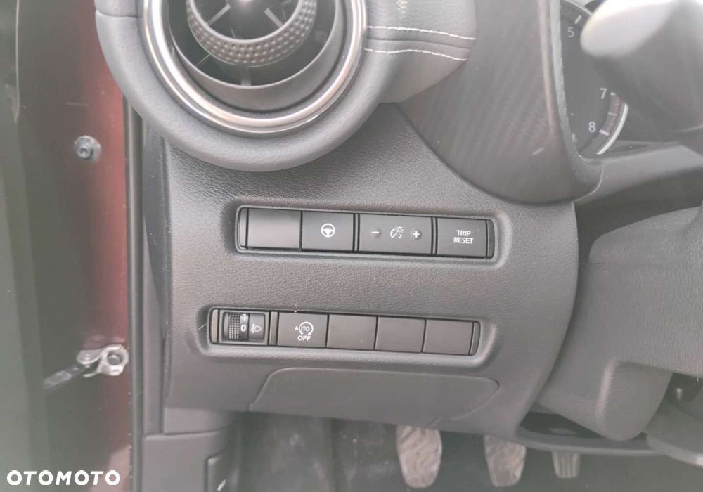 Nissan Juke - 12