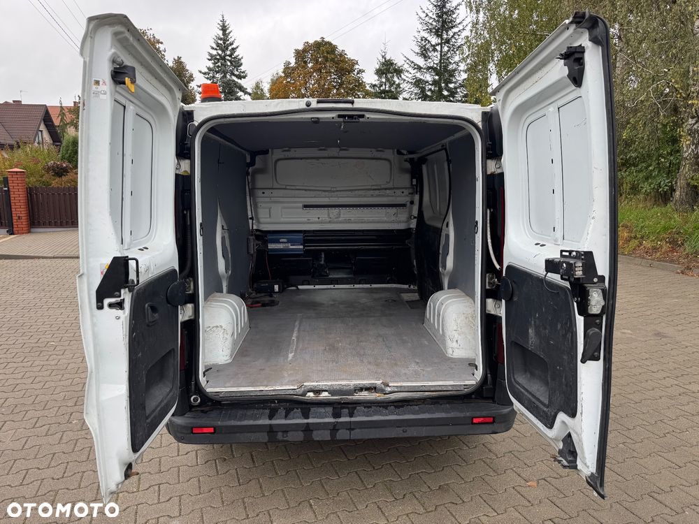 Renault Trafic - 24