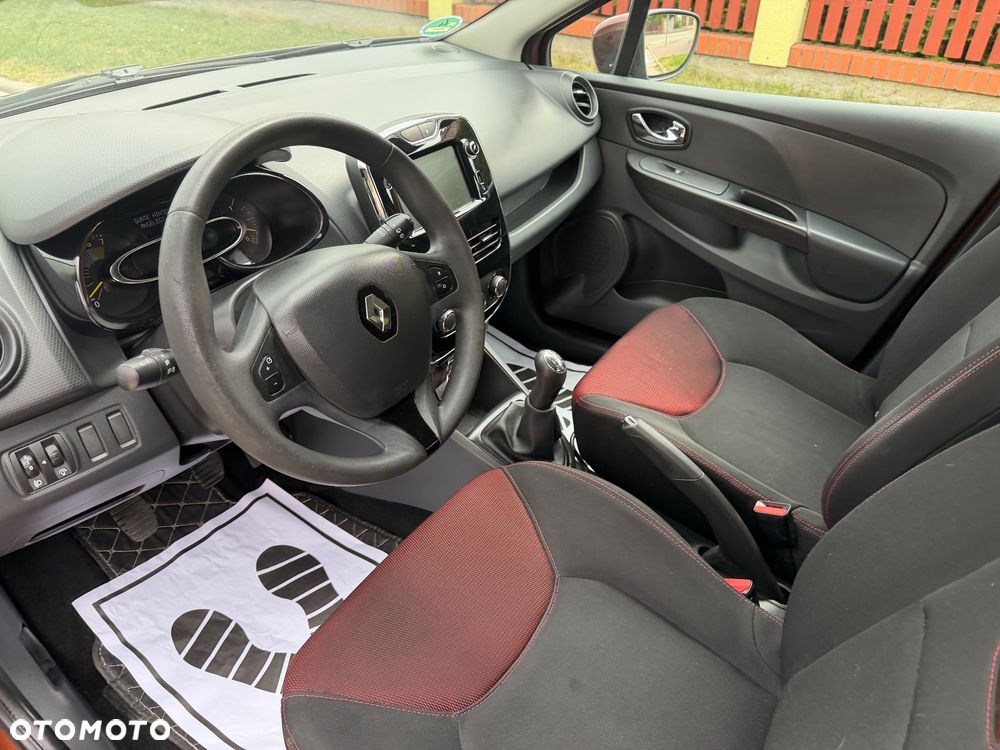 Renault Clio 1.2 16V 75 TomTom Edition - 36