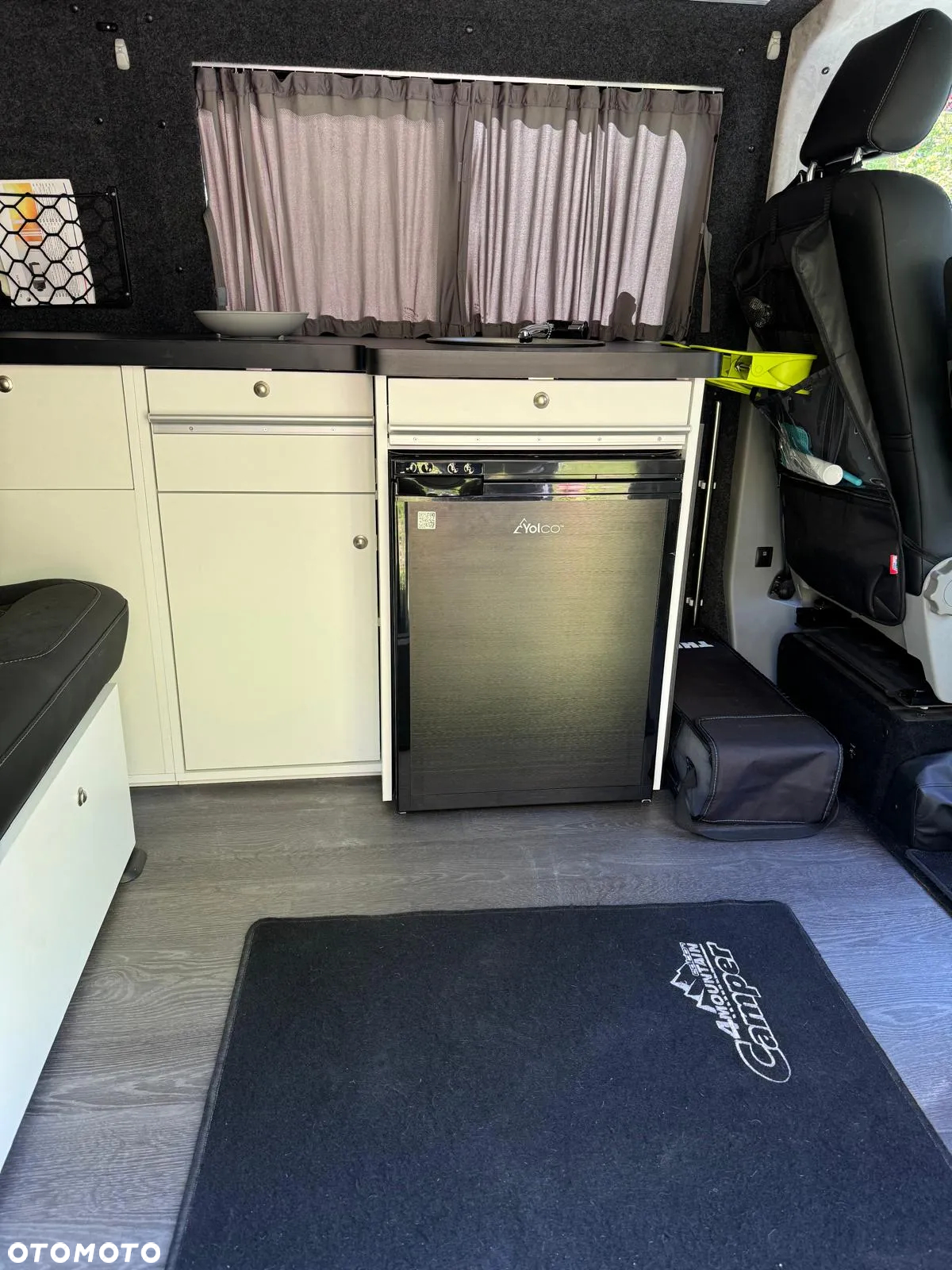 Volkswagen Transporter - 12