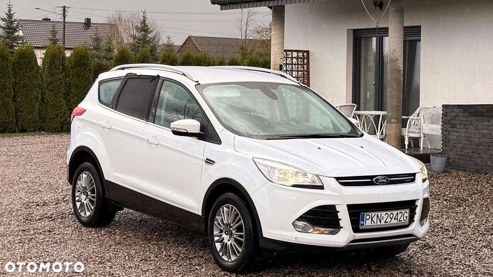 Ford Kuga 2.0 TDCi 4WD Titanium - 4