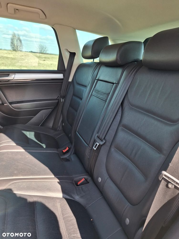 Volkswagen Touareg 3.0 V6 TDI BMT Business Line - 12