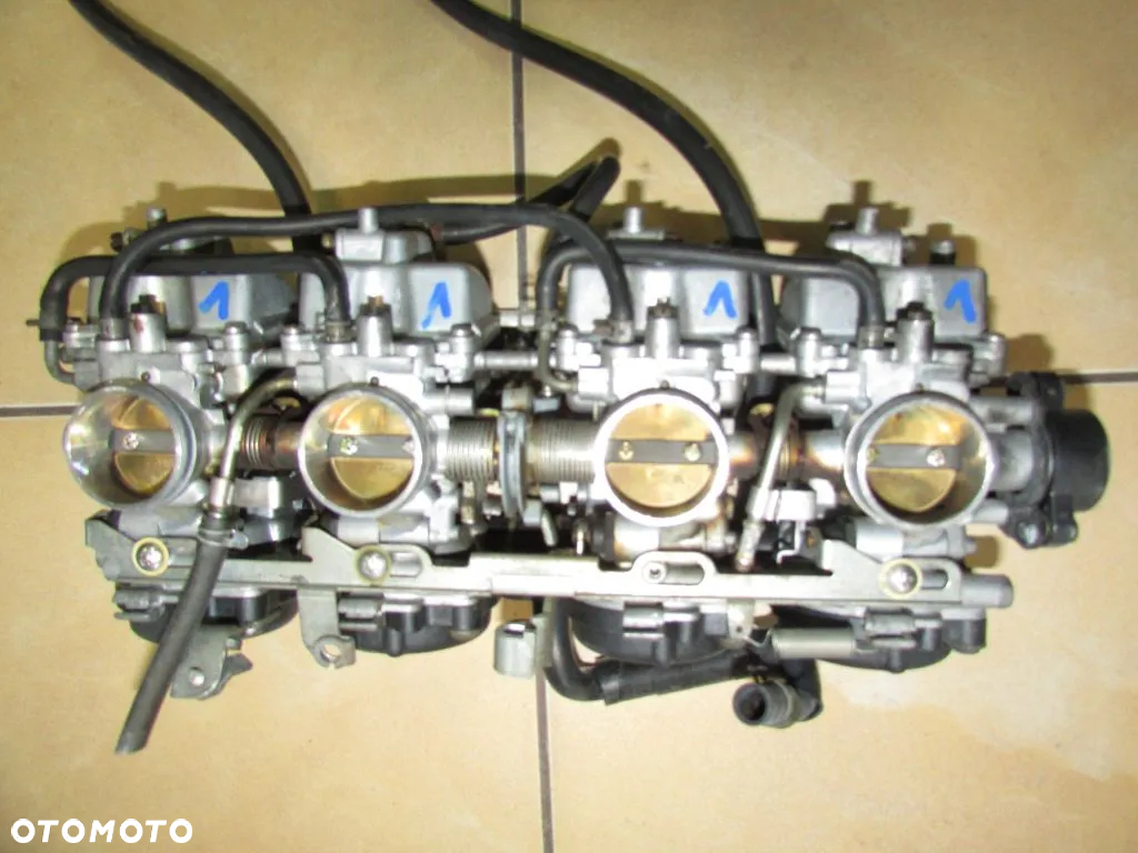 YAMAHA FZS 600 FAZER 98-02 gaźniki - 2