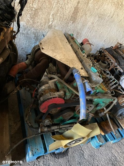 Silnik Cummins 8.3L case 1660 - 1680 - 3