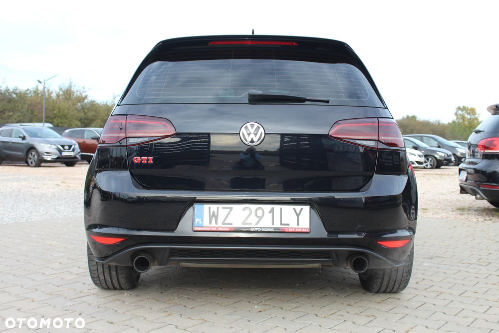 Volkswagen Golf GTI BlueMotion Technology DSG - 11