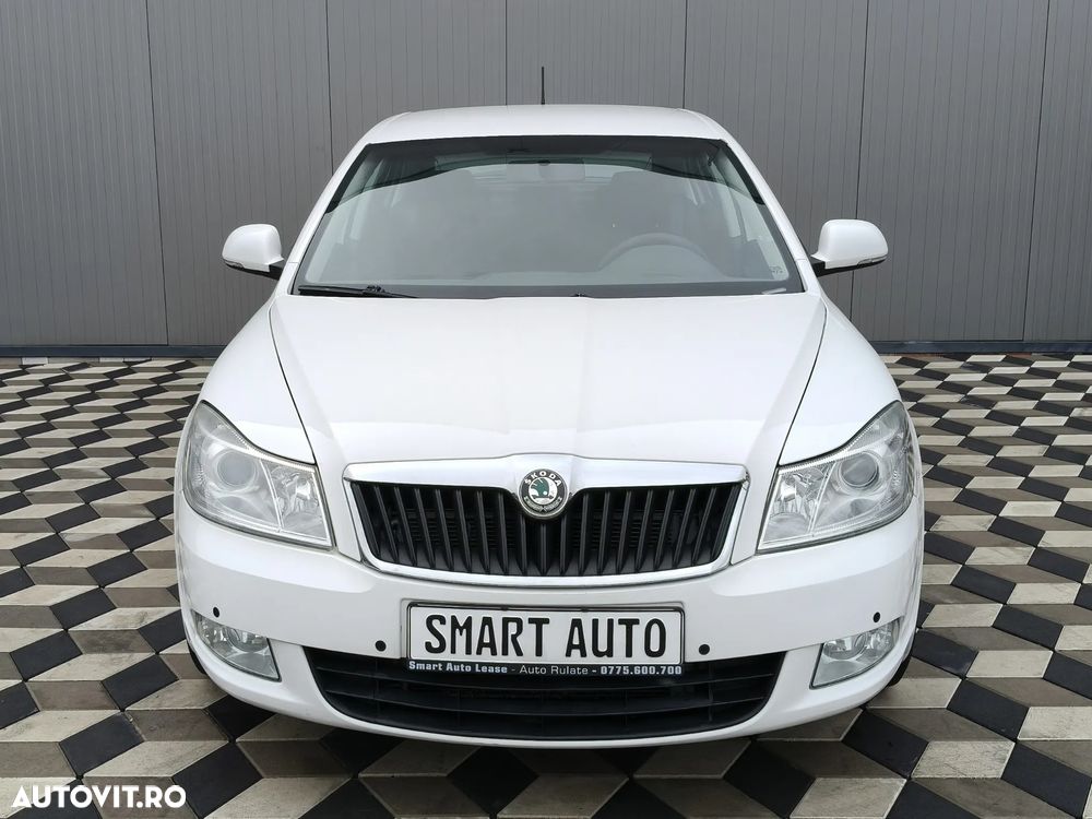 Skoda Octavia 1.6 TDI DPF DSG Classic - 9