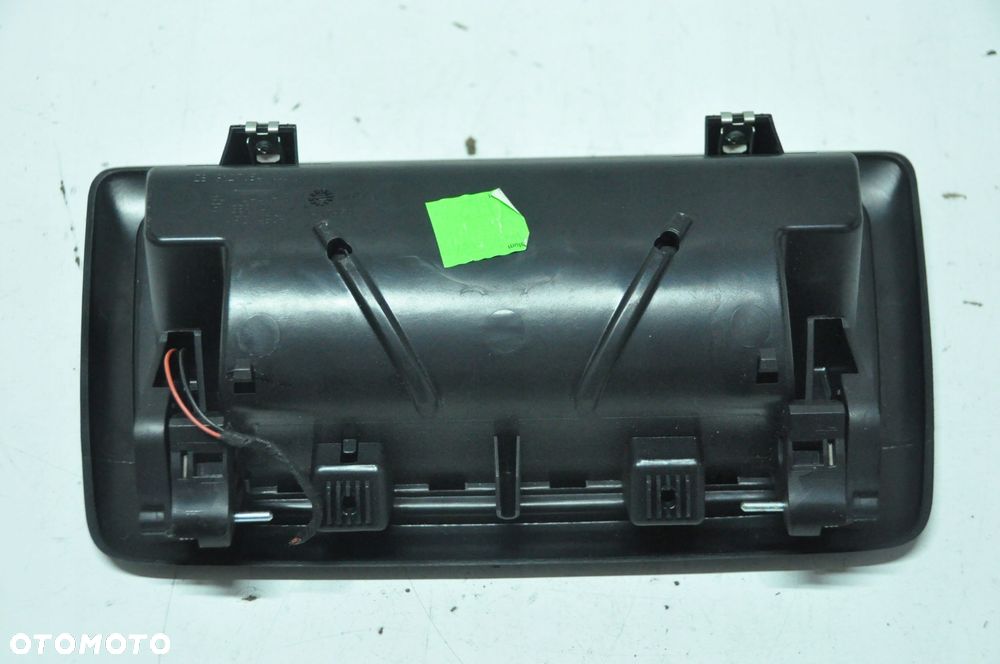 Bmw E87 E81 E82 Schowek Osłona Półka Deski Konsoli Rozdzielczej 9211788 - 2