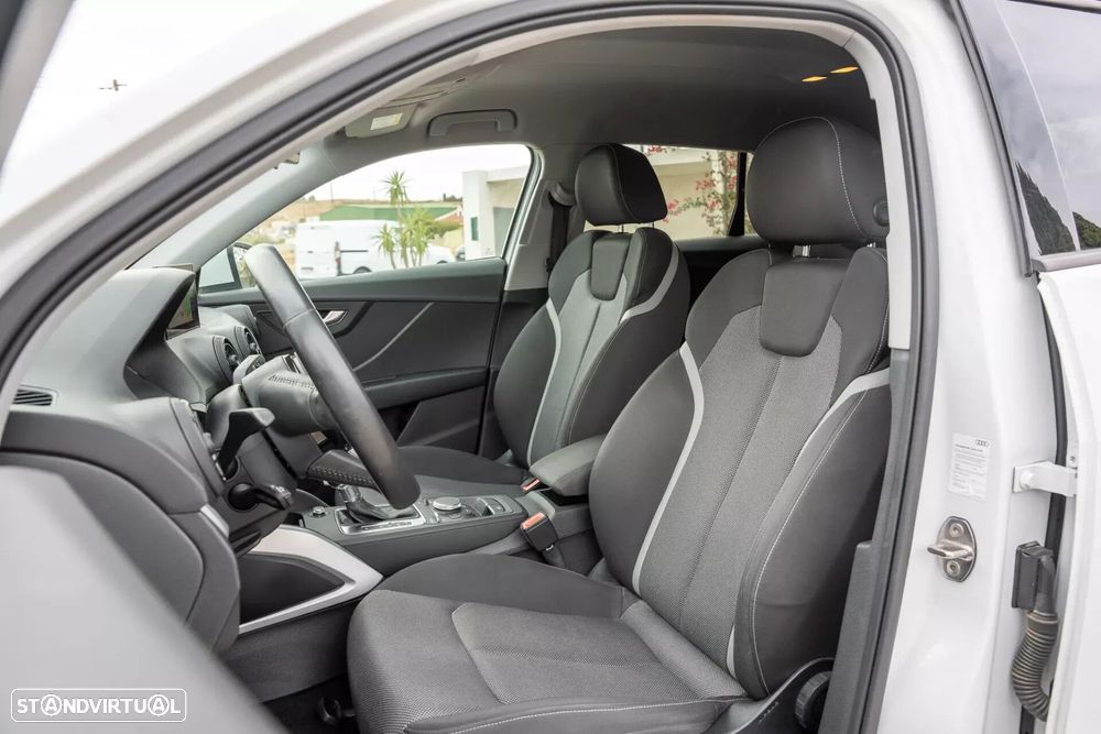 Audi Q2 30 TFSI Design S tronic - 19